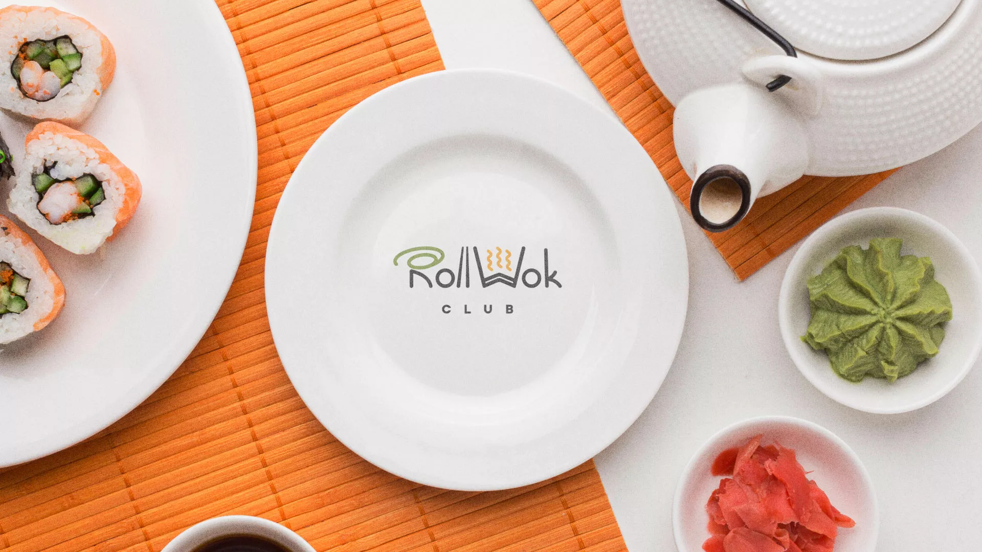 Разработка логотипа и фирменного стиля суши-бара «Roll Wok Club» в Юрьев-Польском